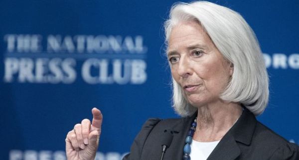 Lagarde propone crear una “red mundial de protección financiera”
