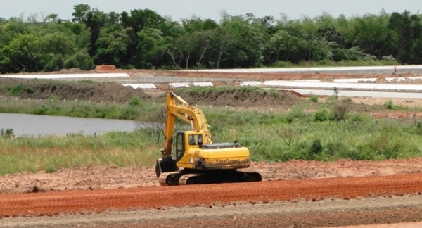 Obras de saneamiento beneficiarán a 53.000 usuarios en 4 localidades de la Región Oriental