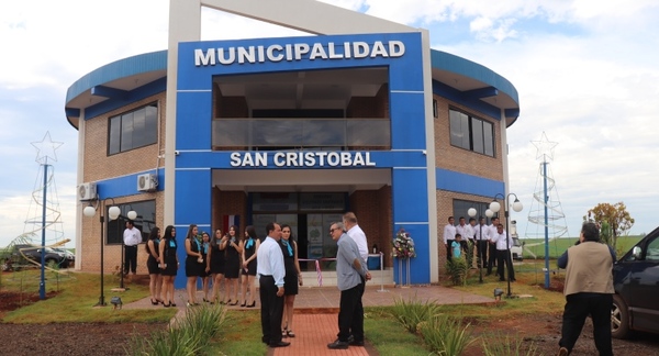 Municipalidad de San Cristóbal estrena nuevo palacete