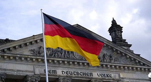 Alemania asumirá nuevas deudas para mantener equilibrio económico