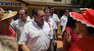 Director de ITAIPU recibe respaldo de dirigentes políticos del Alto Paraná
