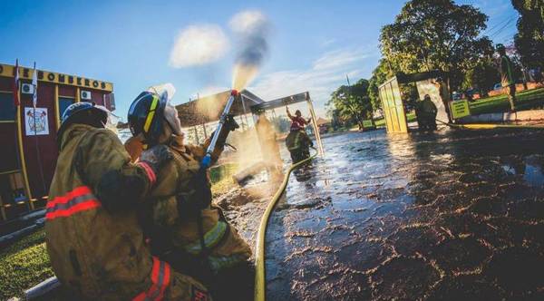 Cuerpo de Bomberos Voluntarios de CDE cumplen 25 años sirviendo a la comunidad