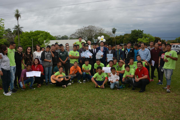 Tres jóvenes culminaron el programa de reinserción social Casa Madre Tupãrenda