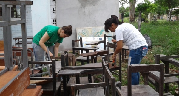 Voluntarios transformaron escuelas precarias de Cerrito