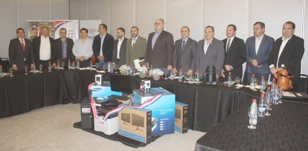 Gobernadores apoyarán Concurso “Impulsando a la Juventud Agraria Emprendedora”