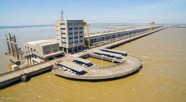 Paraguay y Argentina acordaron seguir trabajos de adecuación de línea 500 kV