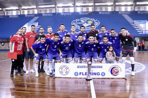 Albirroja cierra sus preparativos con victoria
