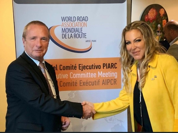 Profesional paraguaya disertará en Congreso Mundial de la Carretera - Abu Dabi