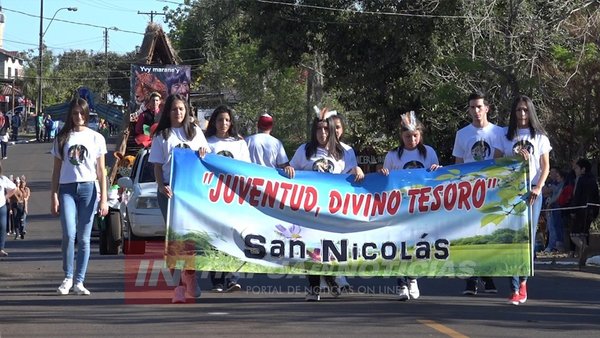 JÓVENES DE SAN JUAN DEL PARANÁ FESTEJARON EL INICIO DE LA PRIMAVERA