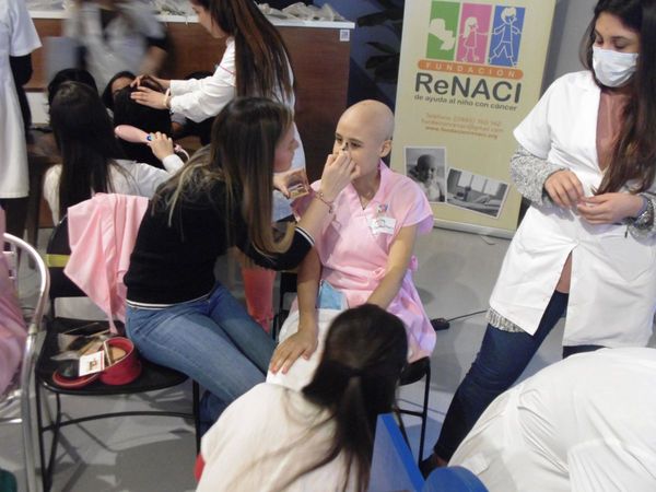Niñas de Hemato Oncología de Clínicas serán “Princesas por un día”
