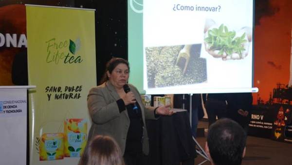 Emprendedores presentaron sus experiencias exitosas en la Noche de la Innovación