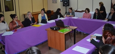 Avanza proyecto para artesanas de la cadena textil y confección