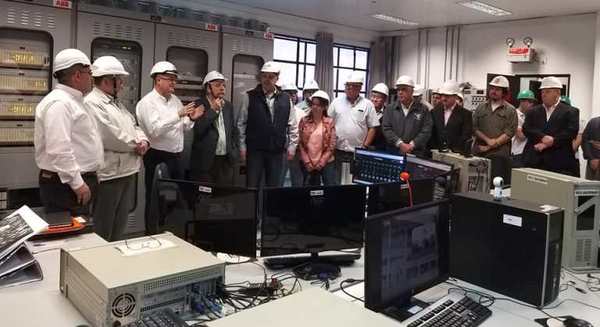 Parlamentarios recorrieron la Subestación Villa Hayes en 500kV