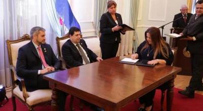 Instalarán sistemas de cargas para vehículos eléctricos en rutas nacionales