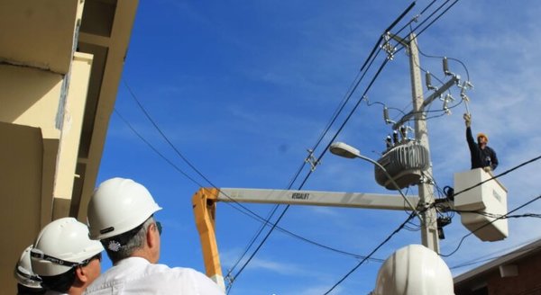 ANDE intensifica trabajos para refuerzo de potencia en Puestos de Distribución