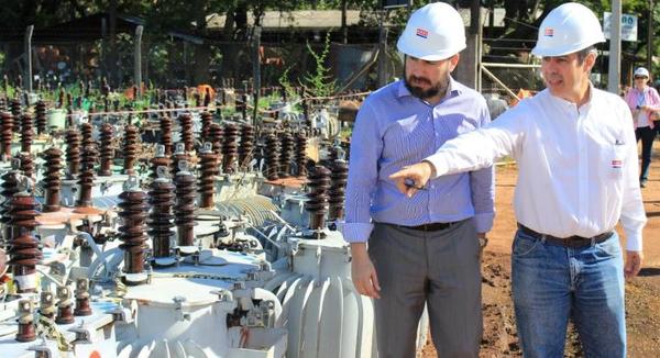 ANDE realiza la primera exportación de 101 toneladas de residuos con PCB para su eliminación