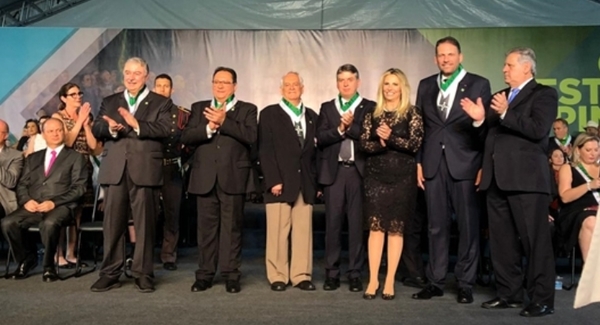 Gobierno de Paraná otorgó la Orden Estadual del Pino 2018 al director general paraguayo