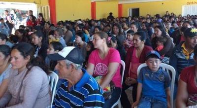 Más de 600 familias de Tekoporã en Alberdi y Villa Oliva recibieron sus transferencias monetarias
