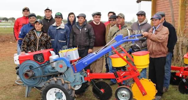 Productores de Ñeembucú resaltan apoyo del Gobierno