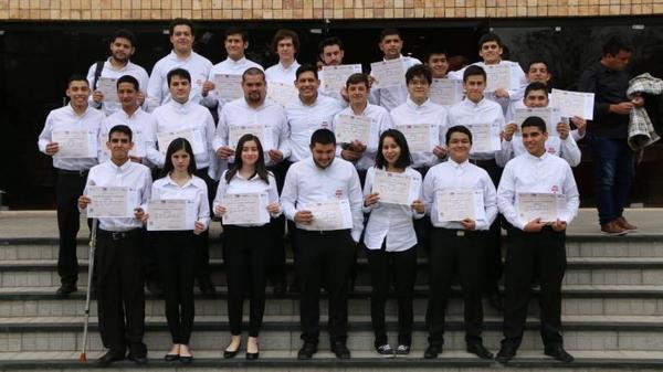 MTESS y UIP lanzan al mercado laboral 188 nuevos profesionales
