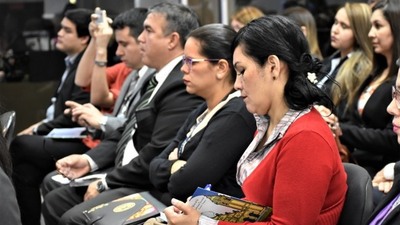 Exbecarios compartieron sus experiencias de capacitación en Taiwán