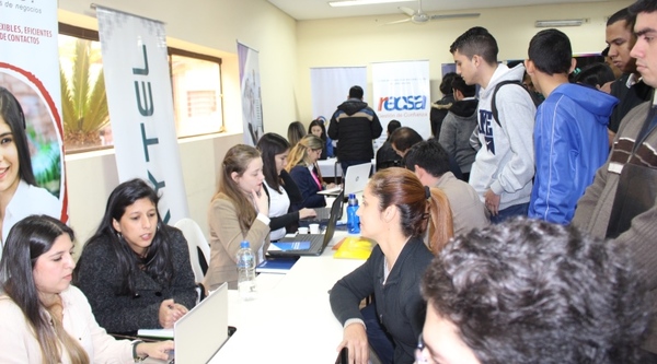 Con éxito se realizó la primera Feria de Empleo de la Cámara de Contact Center
