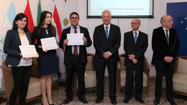 Premiaron a ganadores del II Premio MERCOSUR de Investigación en Políticas Sociales