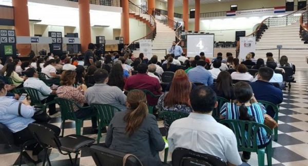 Tributación desarrolla capacitaciones en San Lorenzo