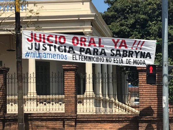 Sabryna Breuer: Familiares exigen justicia con pasacalles