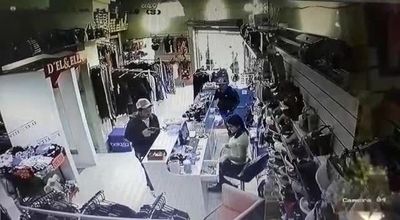 Asaltan a mano armada un local comercial en Santani - Nacionales - ABC Color