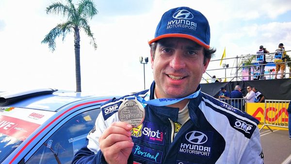 Diego Dominguez Mete Primera