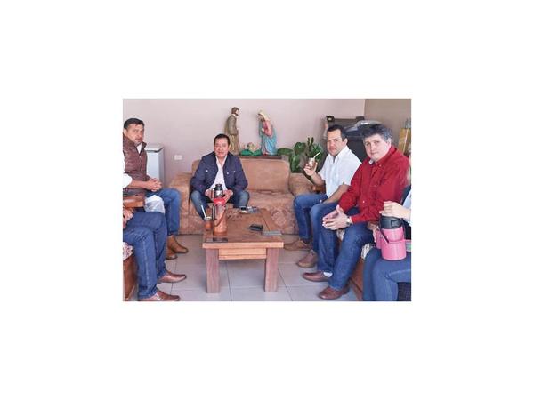 Denuncian despidos en el MAG por influencia de Cuevas y Samaniego