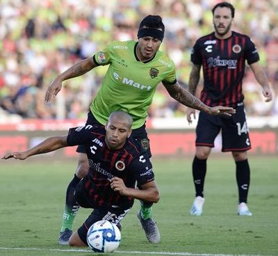 Lezcano, clave para Juárez - Deportes - ABC Color