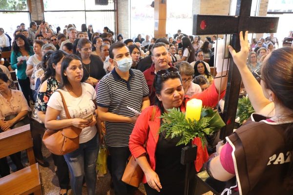 San Pío congregó ayer a sus devotos
