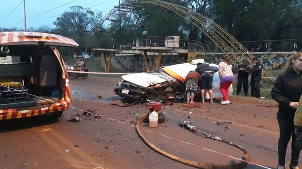 Un taxista murió en un violento choque en Hernandarias - Nacionales - ABC Color