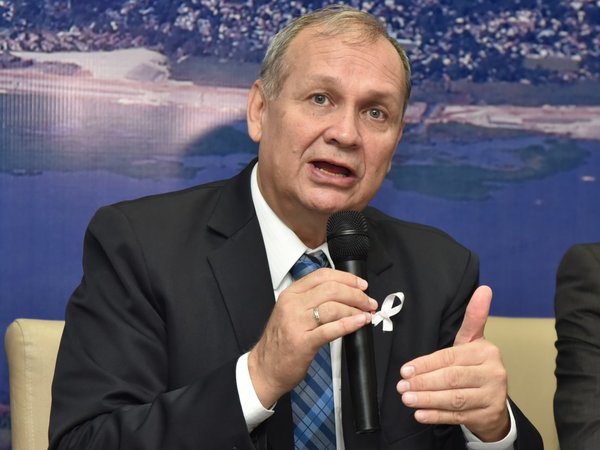 Ferreiro cree que sería un error vetar ley para regular emisión de ruidos