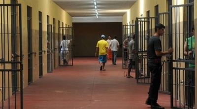 HOY / Reo pidió ir al baño y se escapó, pero fue recapturado