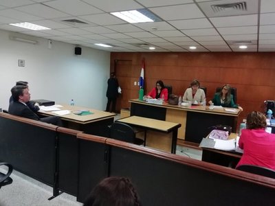 Inicia juicio por supuesta lesión de confianza a Luis Ortigoza