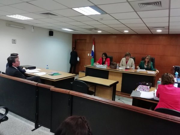 Inicia juicio por supuesta lesión de confianza a Luis Ortigoza