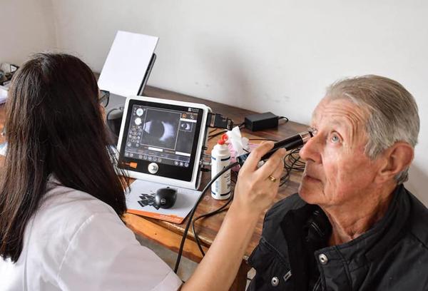 PACIENTES DE SAN JUAN EXPRESAN SATISFACCIÓN POR RECUPERAR SU VISIÓN