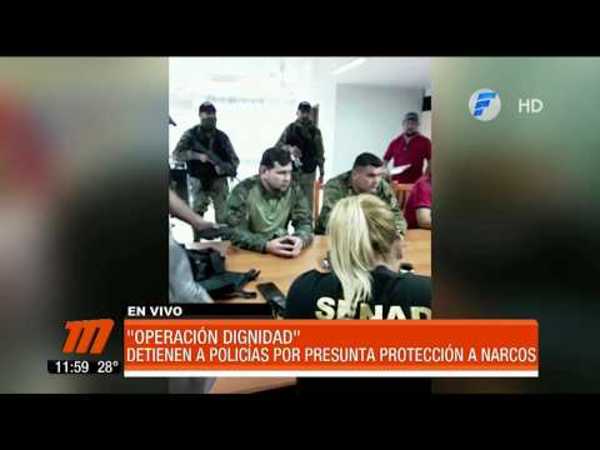 Detienen a policías por presunta protección a narcos