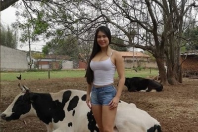 Laurys Diva Explica Sobre Los “cambios De Colores” De Su Vaca Lucrecia