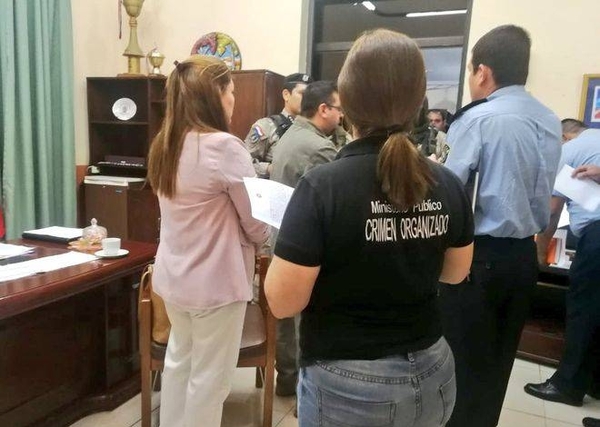 HOY / Las propinas del narco a parte del "ejército" de policías al servicio del crimen organizado