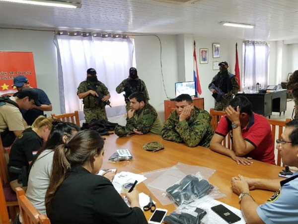 Con operativo Dignidad desnudan infiltración narco en filas policiales