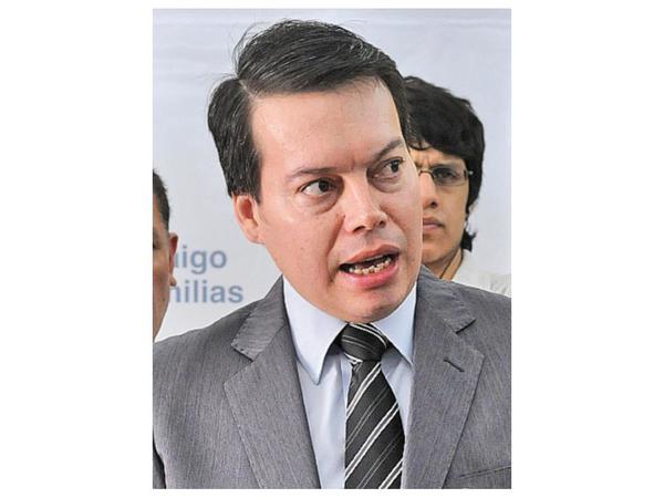 Ortigoza sometido a juicio por supuesta lesión de confianza