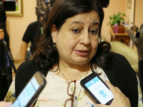 Presupuesto: “Lo que nosotros hacemos es sacarle el combustible a la ambulancia para darle a la patrullera” - ADN Paraguayo
