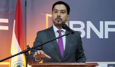 Renuncia el presidente del BNF