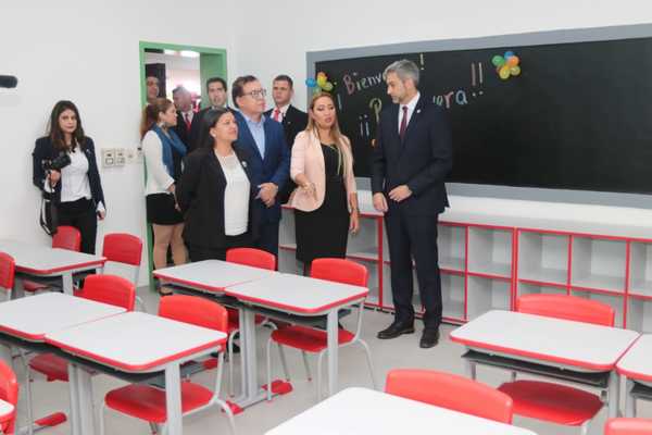Escuela y Colegio de Sajonia luce renovada infraestructura con apoyo de Yacyretá | .::Agencia IP::.