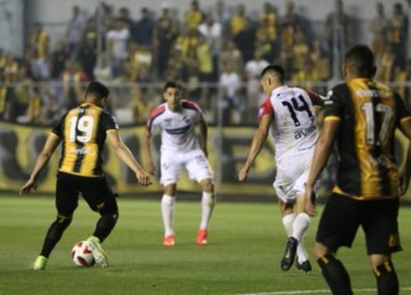 Guaraní triunfa ante Nacional y trepa a la tercera colocación cerca de los líderes - .::RADIO NACIONAL::.