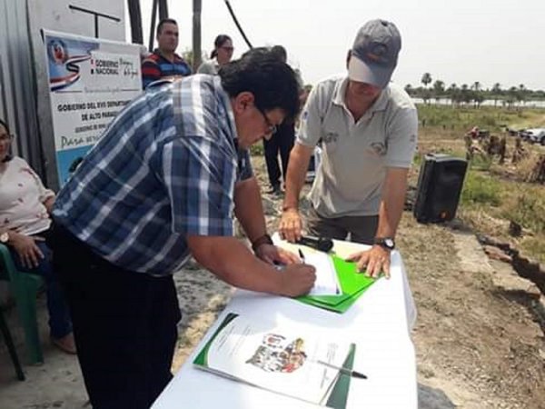 Pescadores están a la espera de centro de comercialización